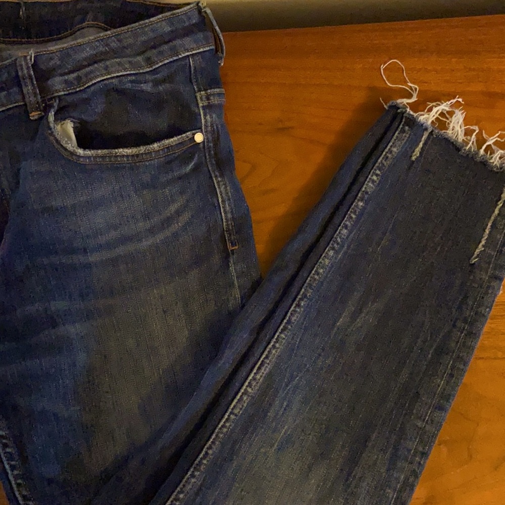 Zara ankle skinny Jeans with Raw Edge Detail